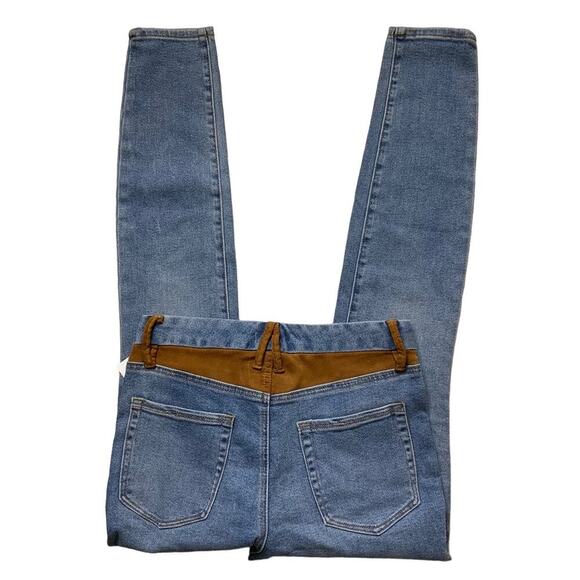 Good American Jeans Women's Size 2/26 Skinny Leg Suede Indigo Med Wash Denim NWT - Picture 7 of 12